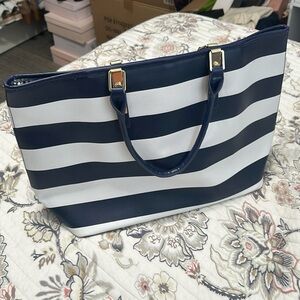 Large JustFab bag